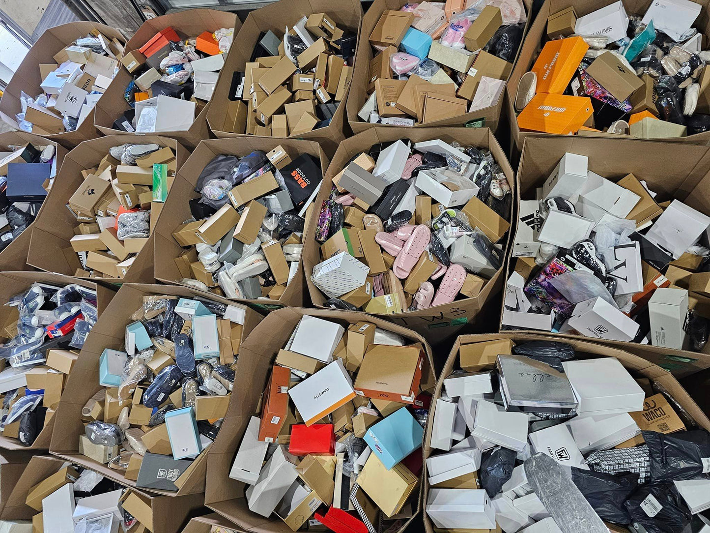 Women's Shoes Mystery Box - USA Mystery Box