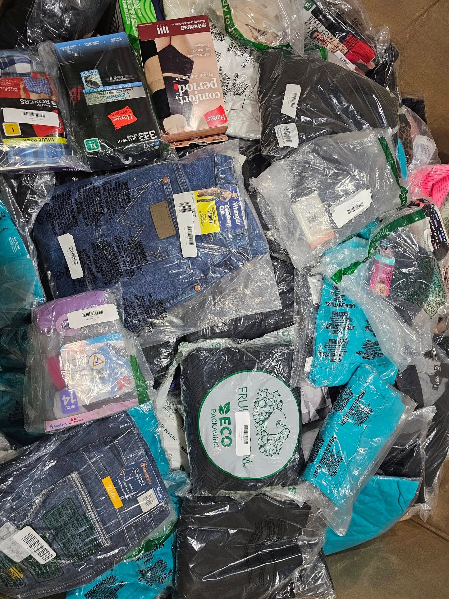 Branded Clothing Reseller Pallet