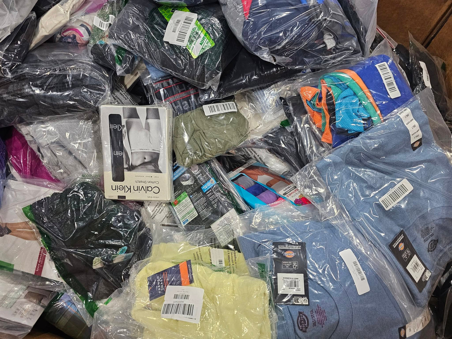 Branded Clothing Reseller Pallet